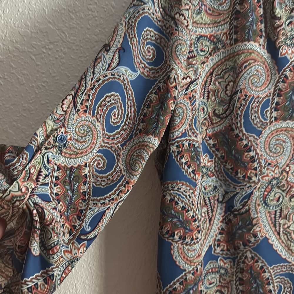 ❗️SOLD❗️Blue and Tan Ruffled 3/4 Sleeve Blouse with Mandarin Collar - Picture 4 of 5